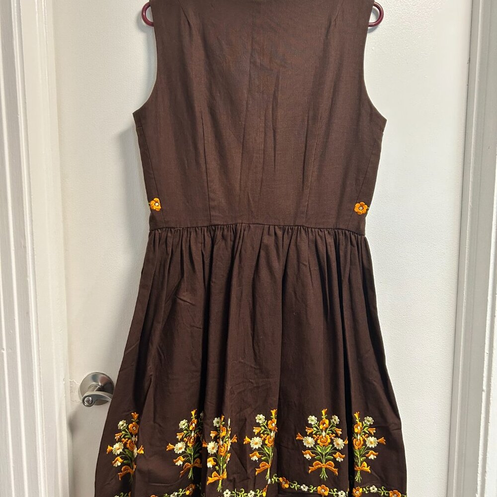 Dirndl - Picture 5 of 6